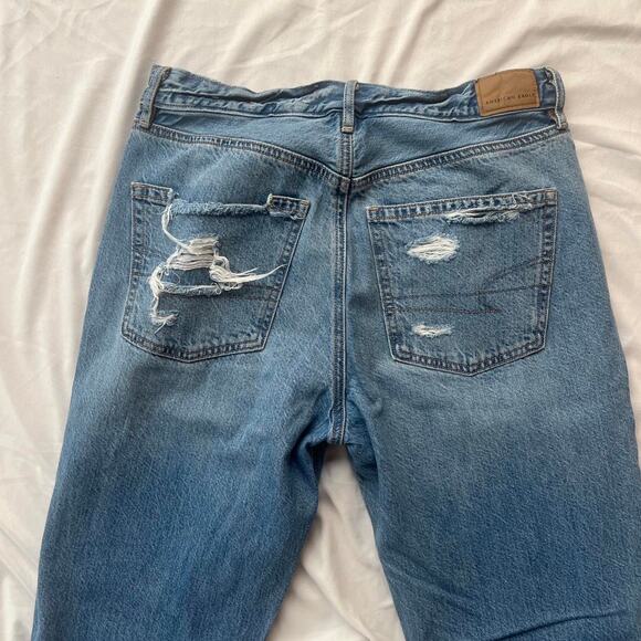 American eagle distressed mom jeans - Picture 4 of 5